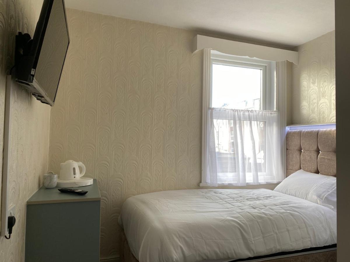 Sylvern House Otel Scarborough Dış mekan fotoğraf
